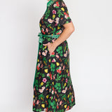 Maya Shirt Dress in hello sunshine black