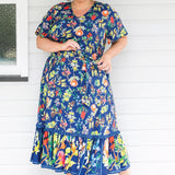 Maldives Midi Dress in little wonder navy