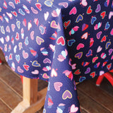 Tablecloth Large in queen of hearts navy