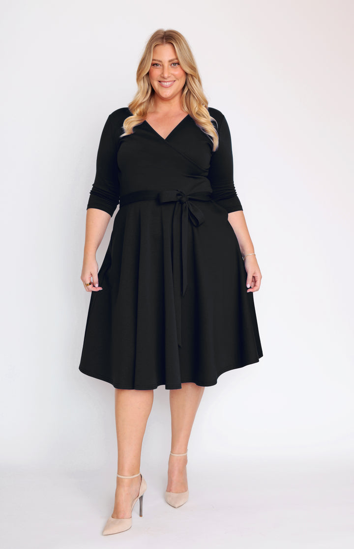 Amelia Dress in black