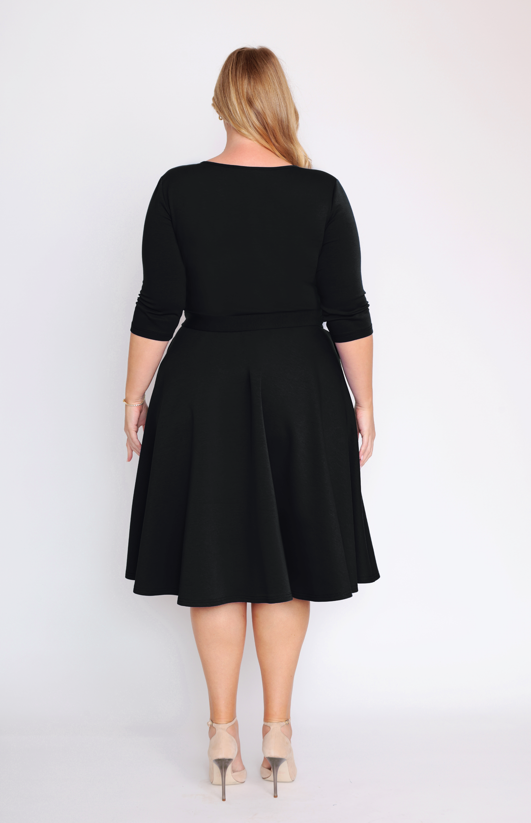 Amelia Dress in black