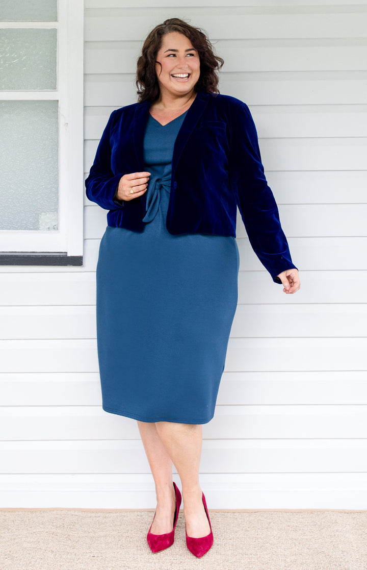 Perfect Velvet Blazer in midnight