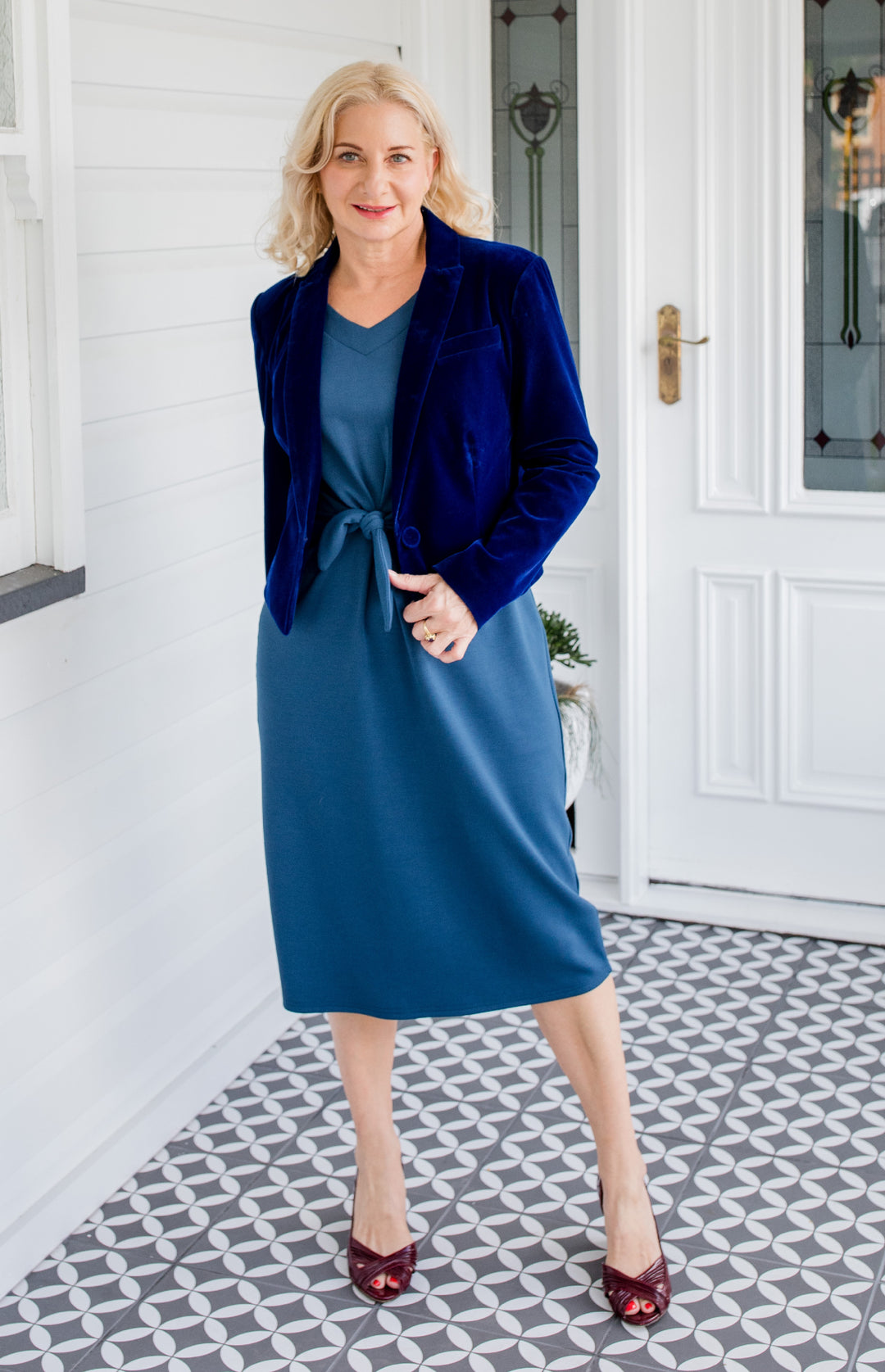 Perfect Velvet Blazer in midnight