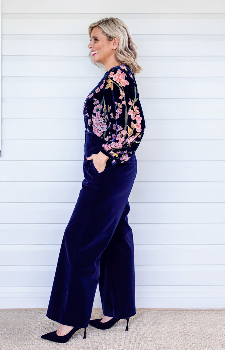Side view of Bianca Pant in midnight velvet - smooth wide-leg drape for elegant fit