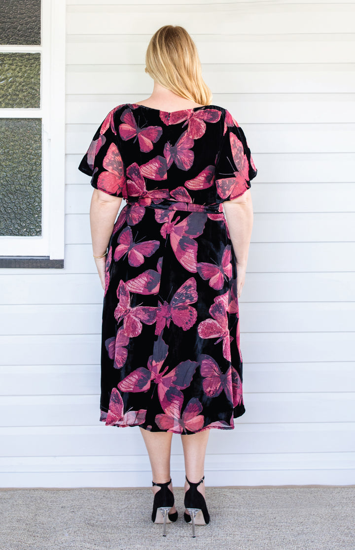 Evie Dress in butterfly velvet wine