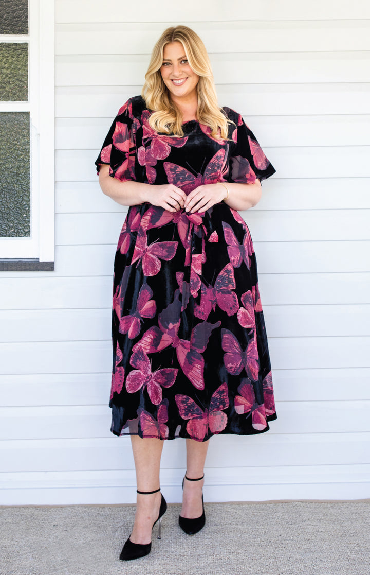 Evie Dress in butterfly velvet wine