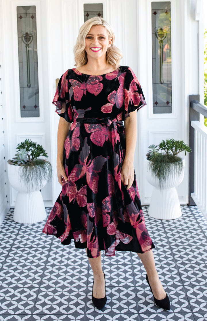 Evie Dress in butterfly velvet wine
