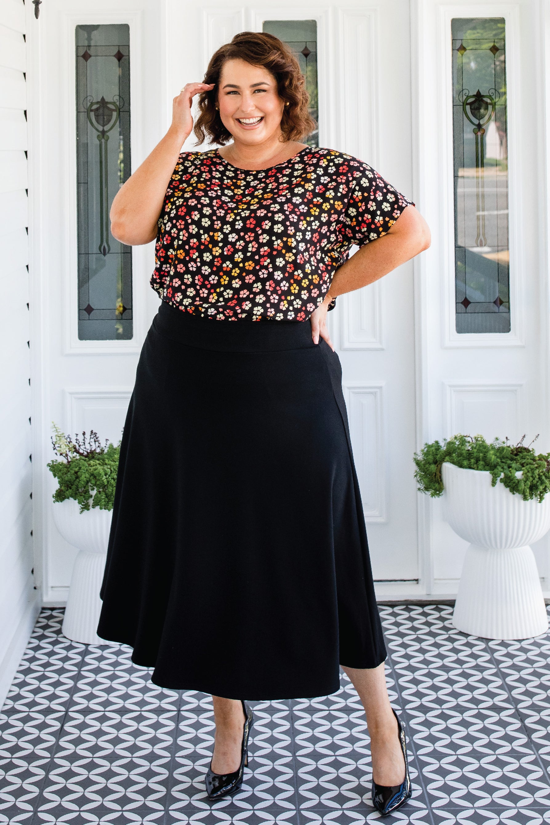 Favourite Ponte Skirt in black – smooth over hips with comfortable waist
