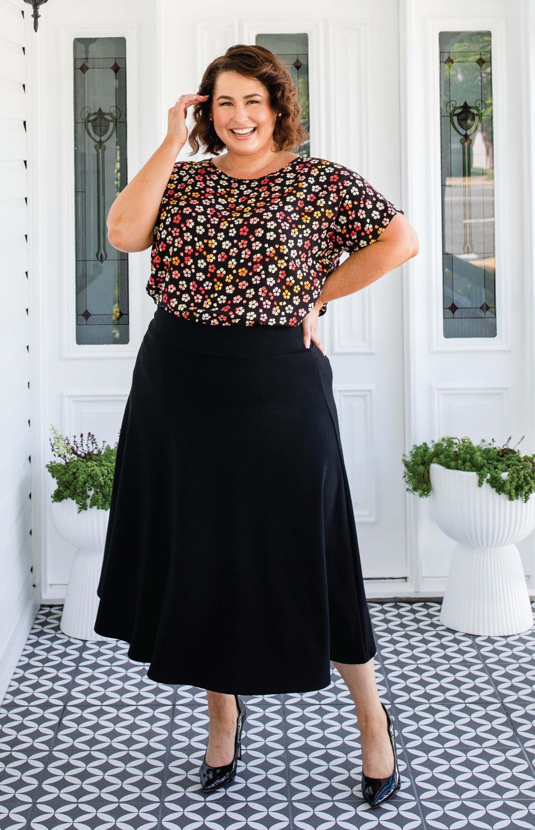 Favourite Ponte Skirt in black – smooth over hips with comfortable waist