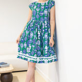 Holiday Dress in a moment in time green