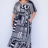 Maldives Midi Dress in seeing stripes black