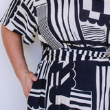 Maldives Midi Dress in seeing stripes black