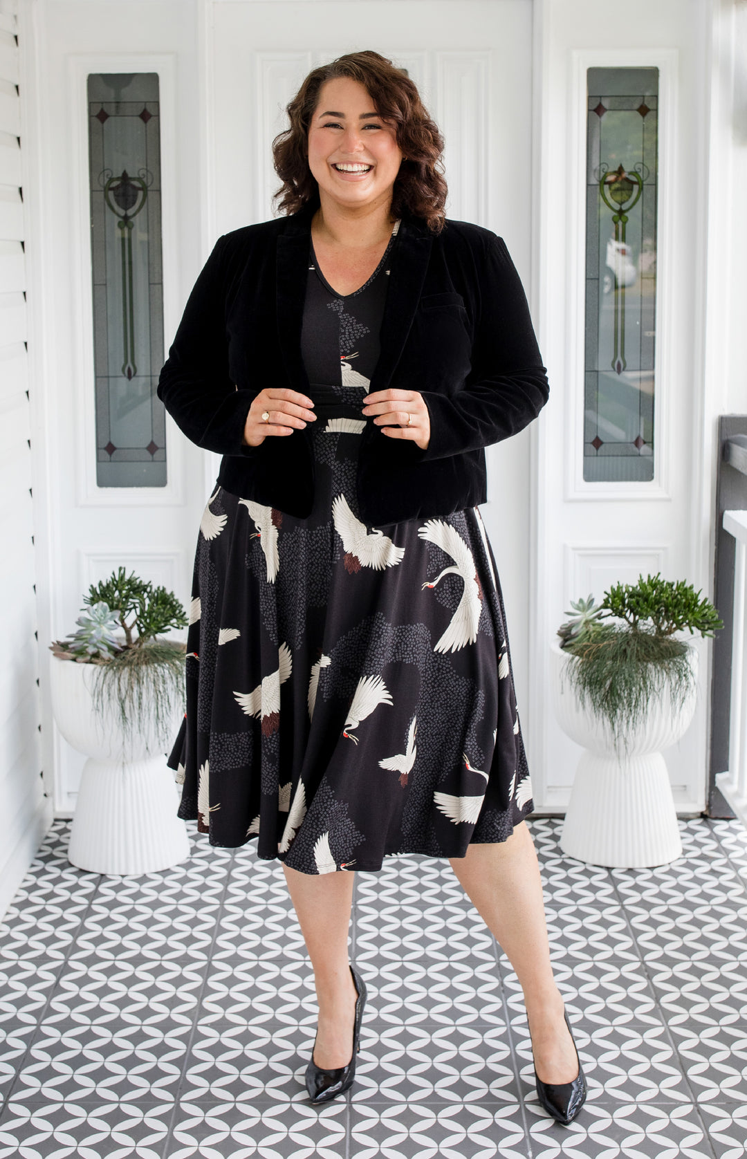 Perfect Velvet Blazer in black