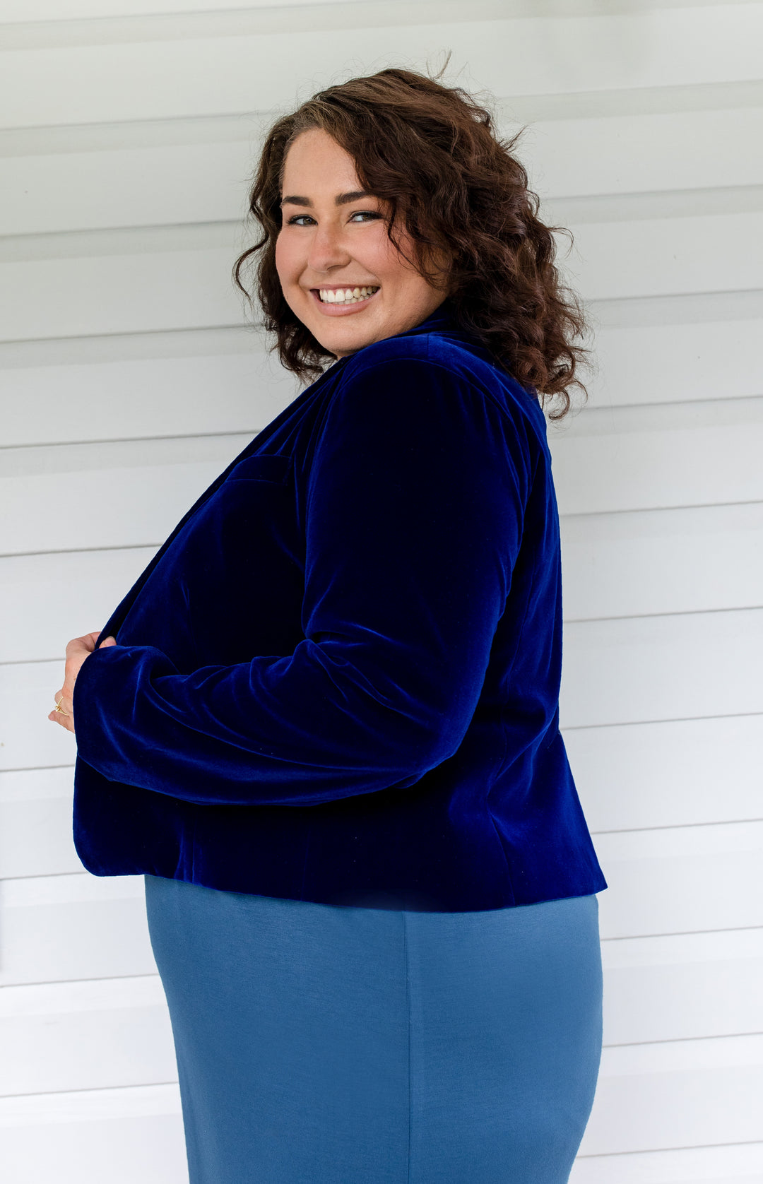 Perfect Velvet Blazer in midnight