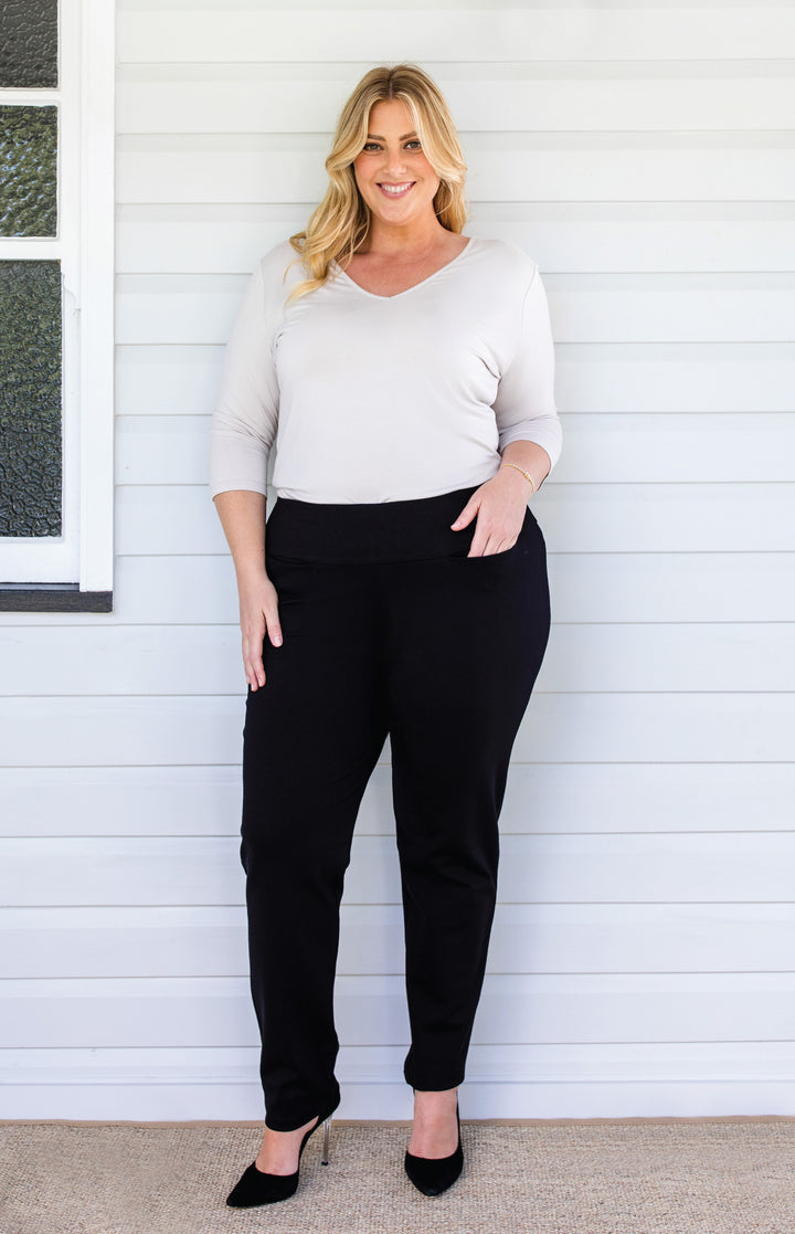 The Perfect Ponte Pant in black