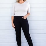 Maiocchi Perfect Ponte Pant in black – high-rise straight-leg ponte trousers with firm comfortable waistband