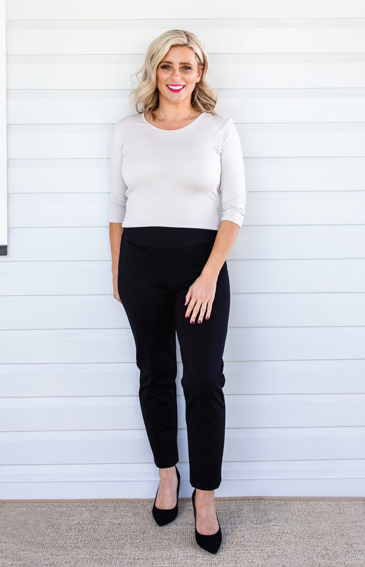 The Perfect Ponte Pant in black