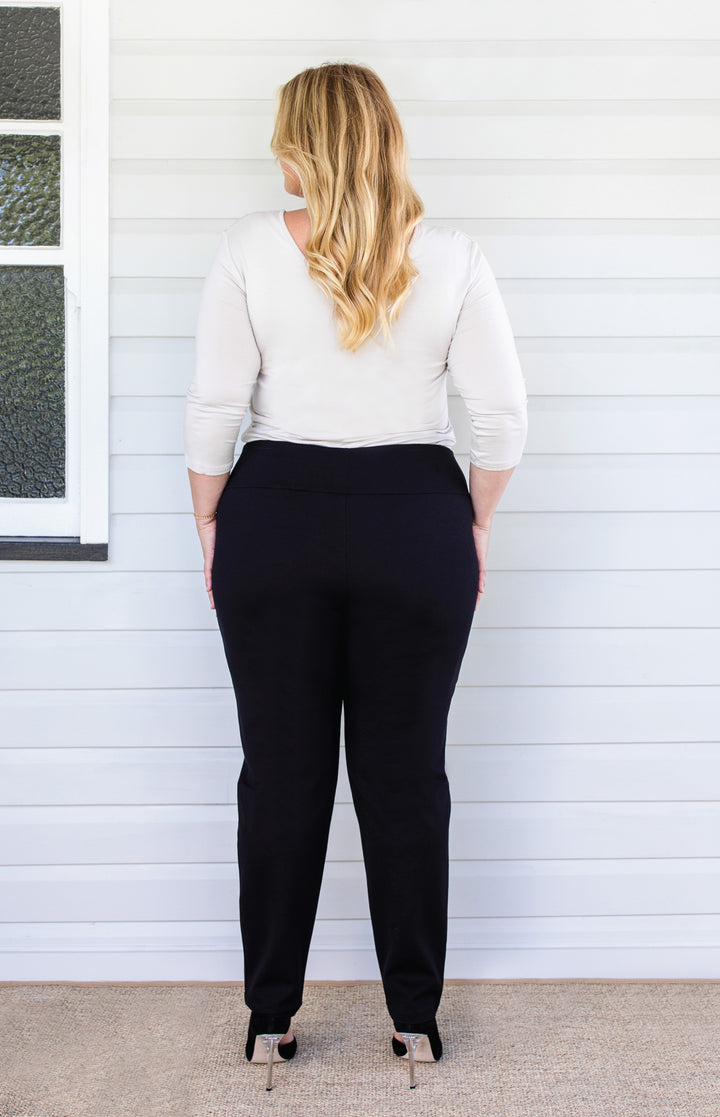 The Perfect Ponte Pant in black