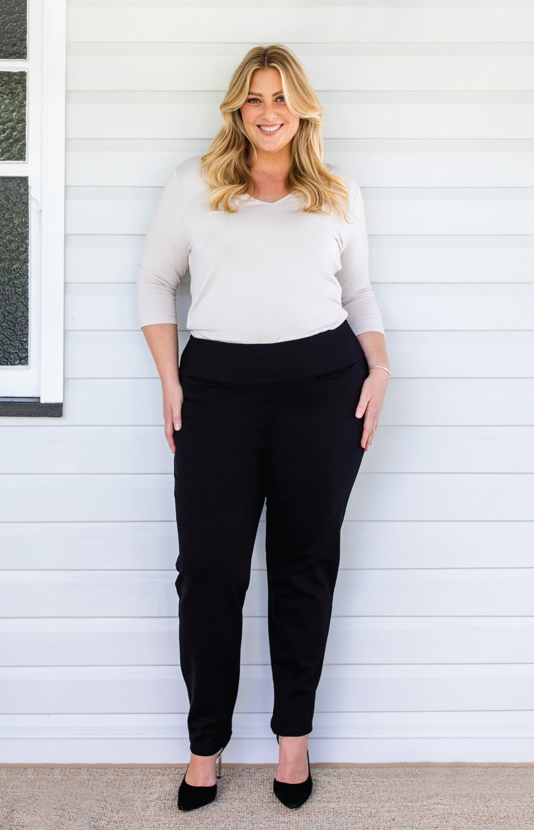 The Perfect Ponte Pant in black