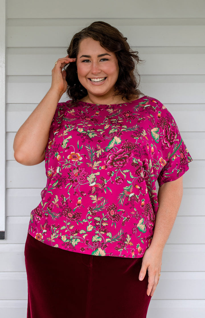 Poppy Top in flights of fancy grape