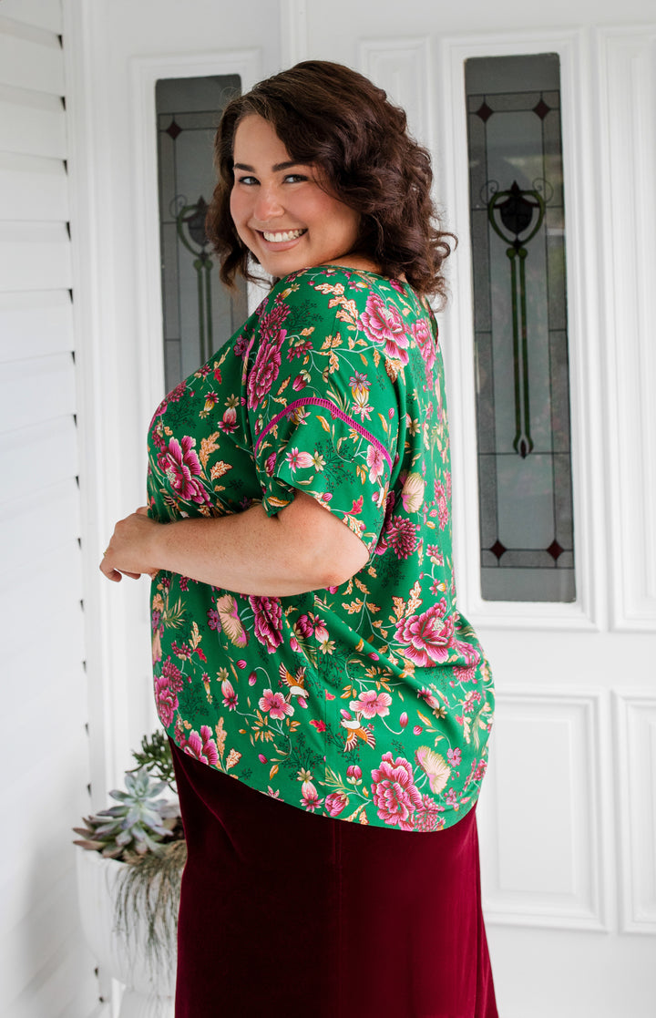 Poppy Top in flights of fancy green