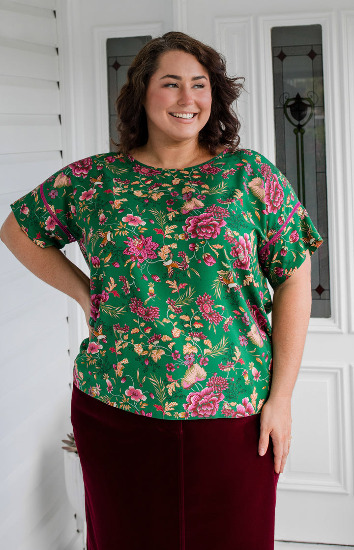 Poppy Top in flights of fancy green