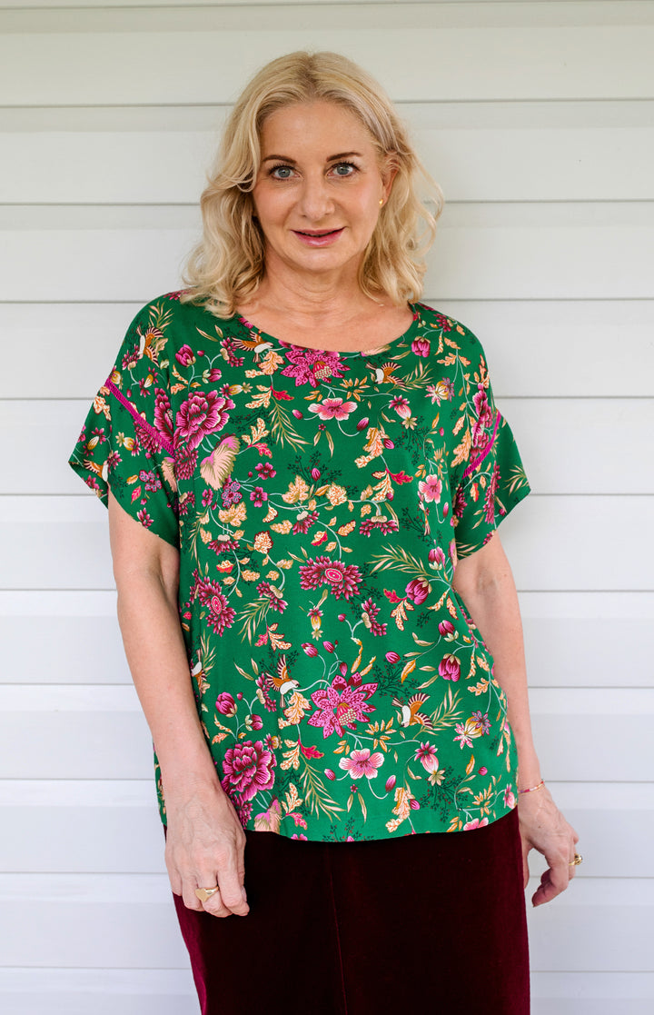 Poppy Top in flights of fancy green