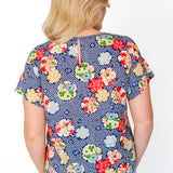 Poppy Top V Neck in peach blossoms