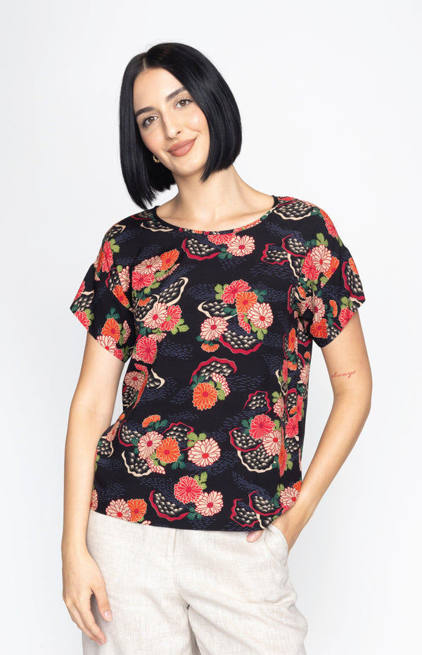 Poppy Top in now or never black