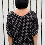 Pretty Please Reversible Top in poetry in motion black/crosshatch