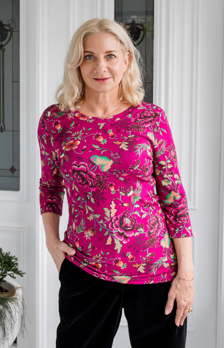 Tallulah Reversible Tee 3/4 sleeve in flights of fancy grape