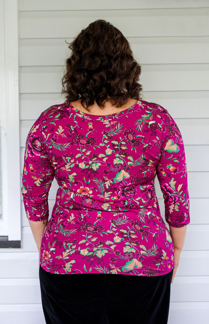 Tallulah Reversible Tee 3/4 sleeve in flights of fancy grape