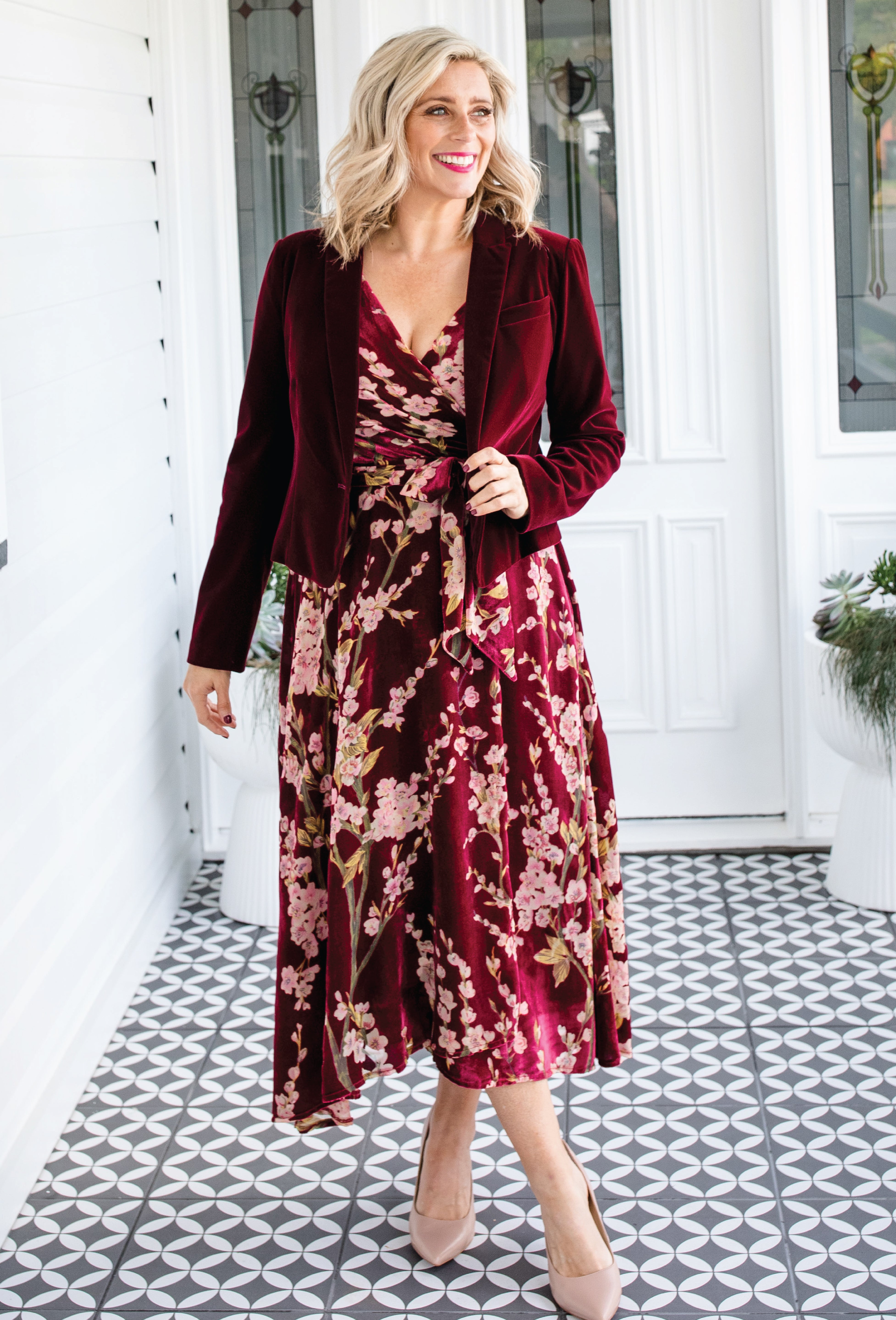 Elegant Violet Dress in blossom wine – perfect wedding guest or cocktail dress