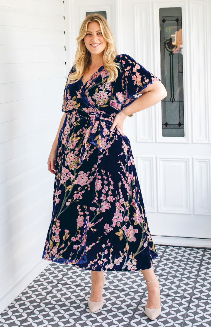 Violet Dress in blossom blue velvet