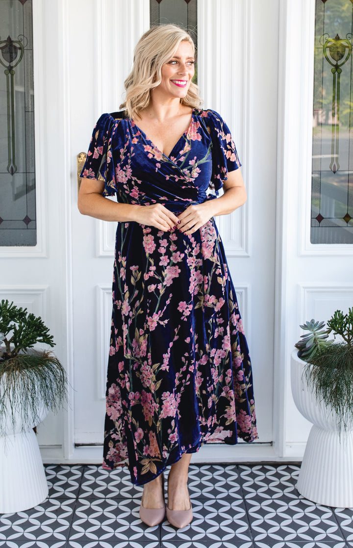 Violet Dress in blossom blue velvet