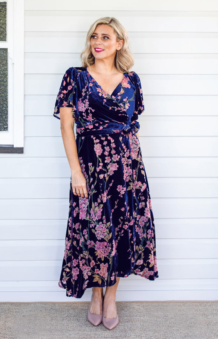 Violet Dress in blossom blue velvet