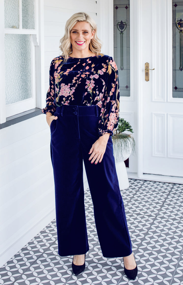 Violet Top in blossom blue