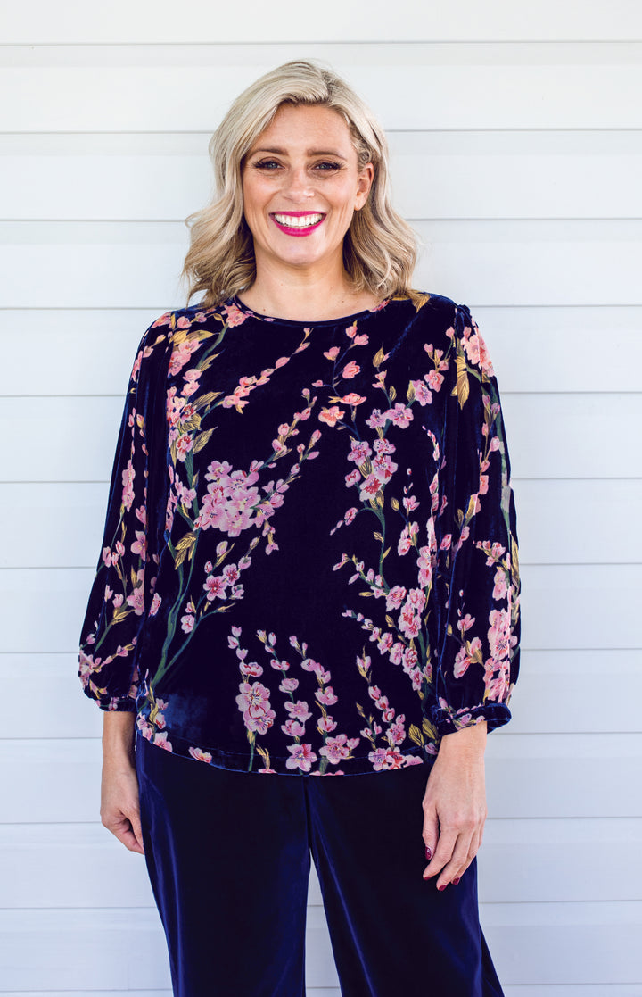 Violet Top in blossom blue