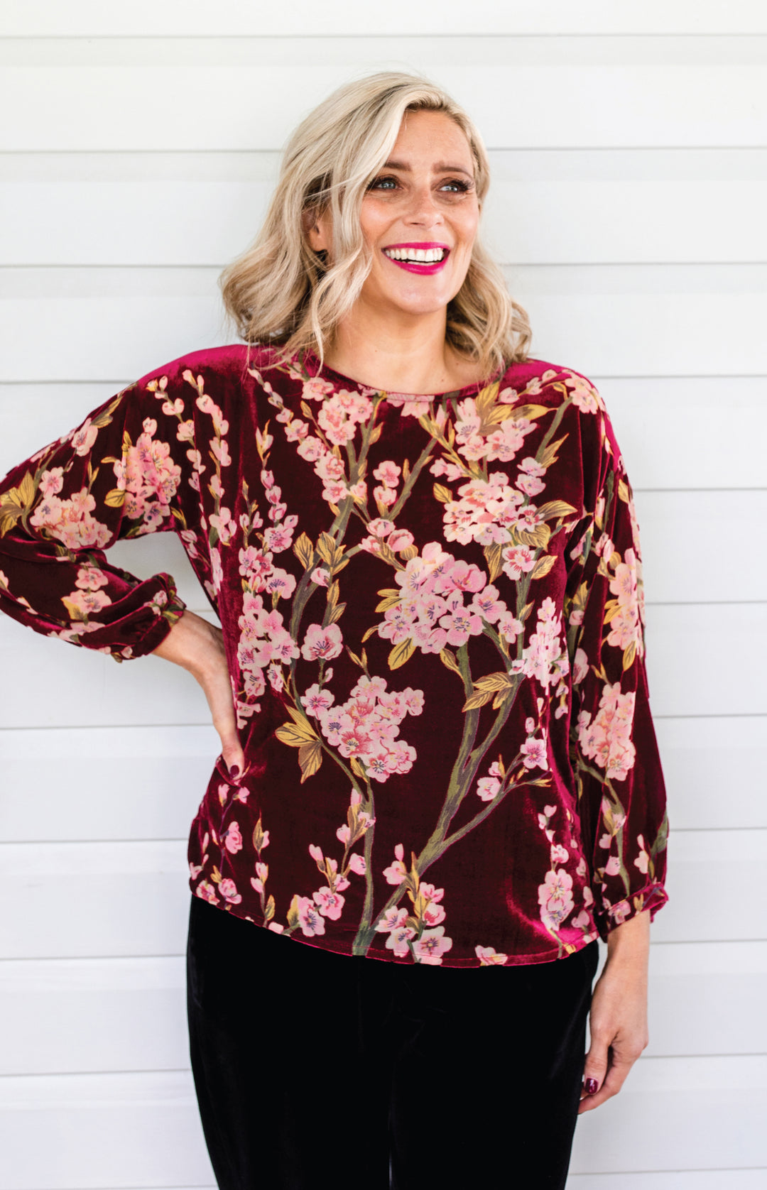 Violet Top in blossom wine