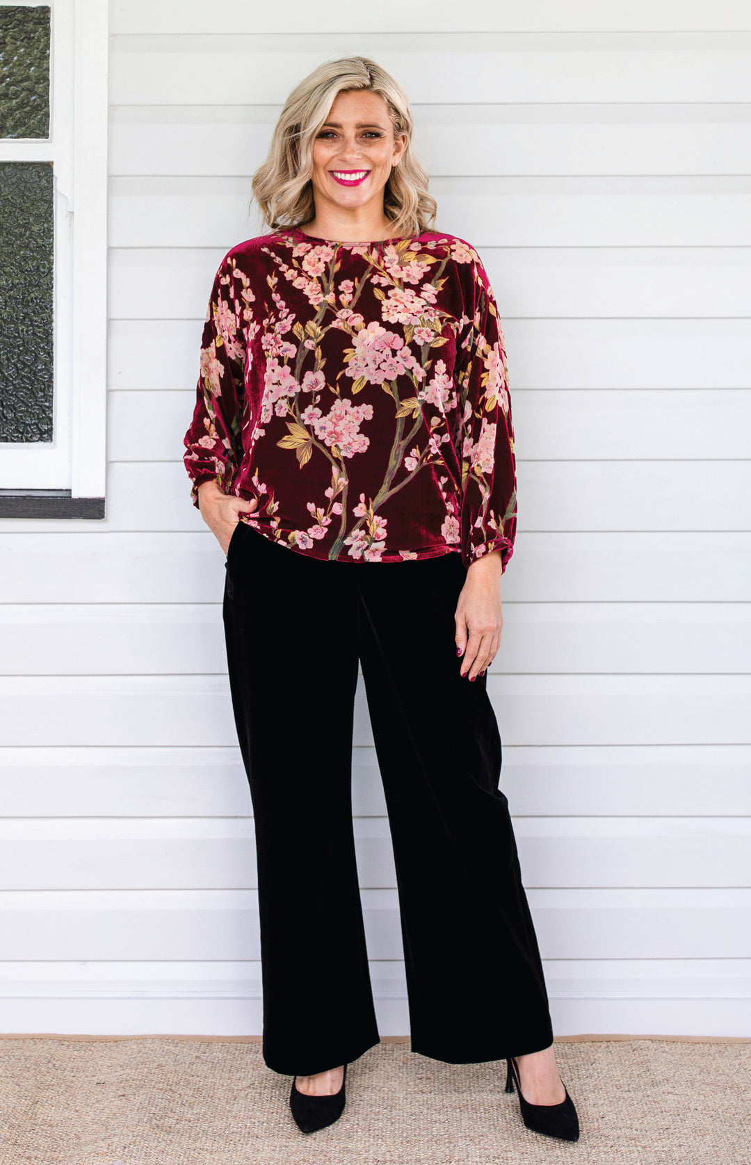 Violet Top in blossom wine