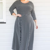 Zoe Dress 3/4 Sleeve in black stripes