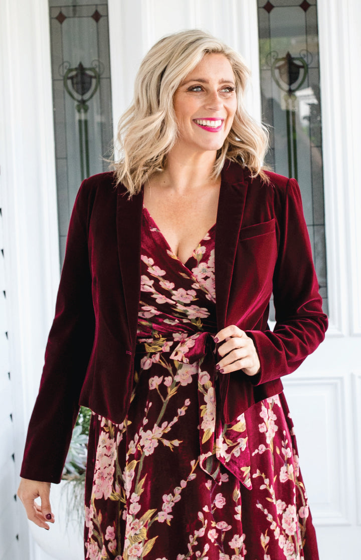 Perfect Velvet Blazer in wine