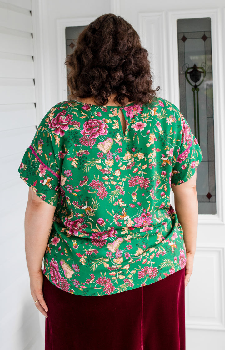 Poppy Top in flights of fancy green