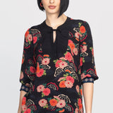 Zoe Blouse in now or never black