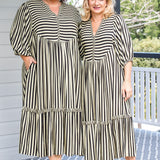 Portofino Midi Dress in wonderstripe black