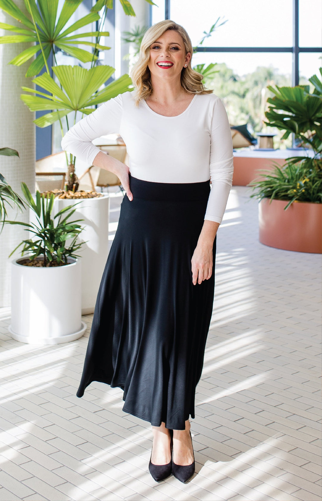 Maiocchi Must Have Skirt in black bamboo - timeless wardrobe staple