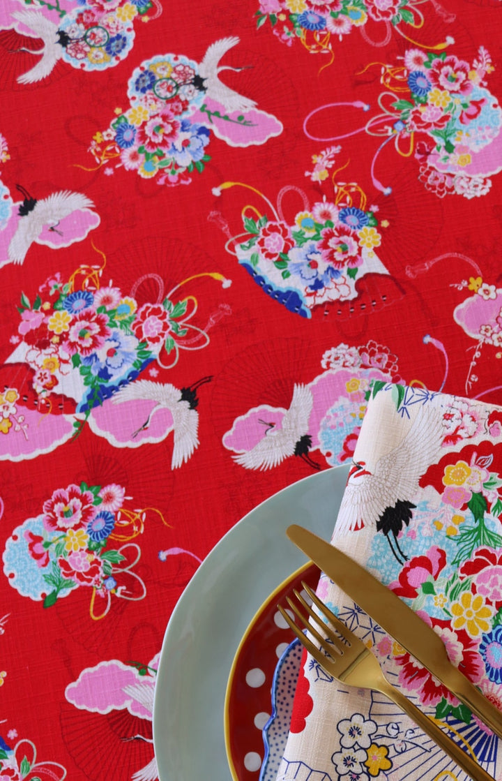 Tablecloth Round in happiness red