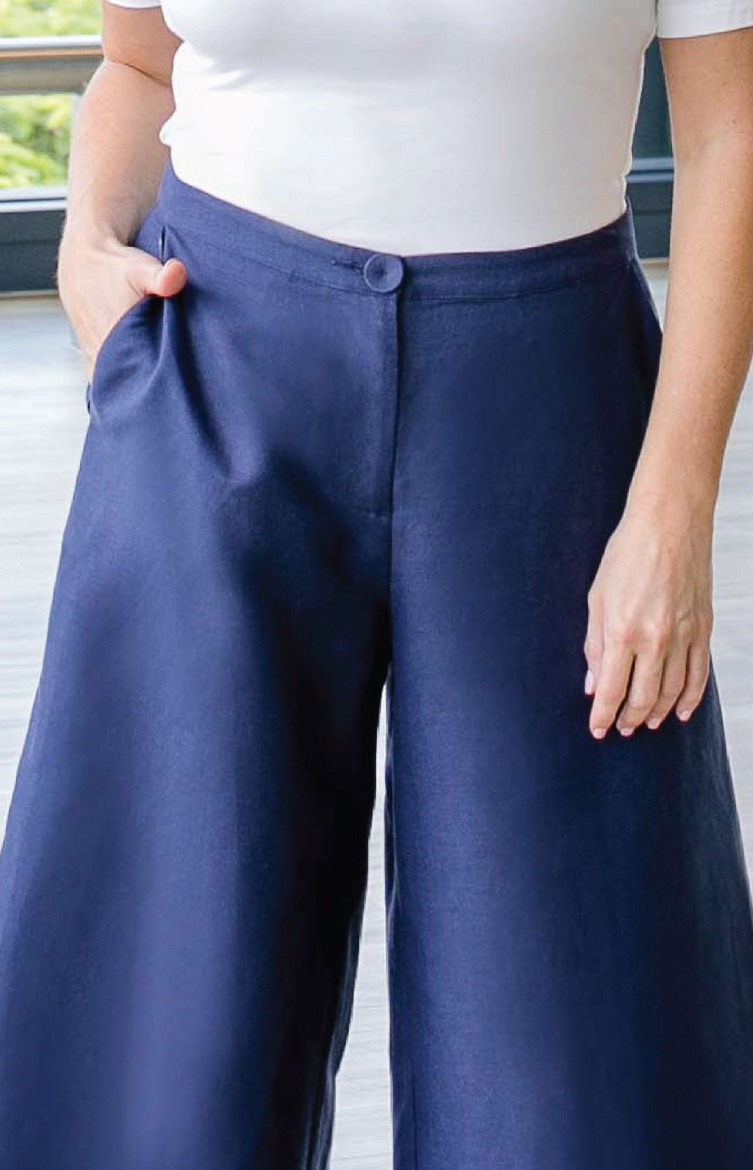 Jane Culotte in plain navy