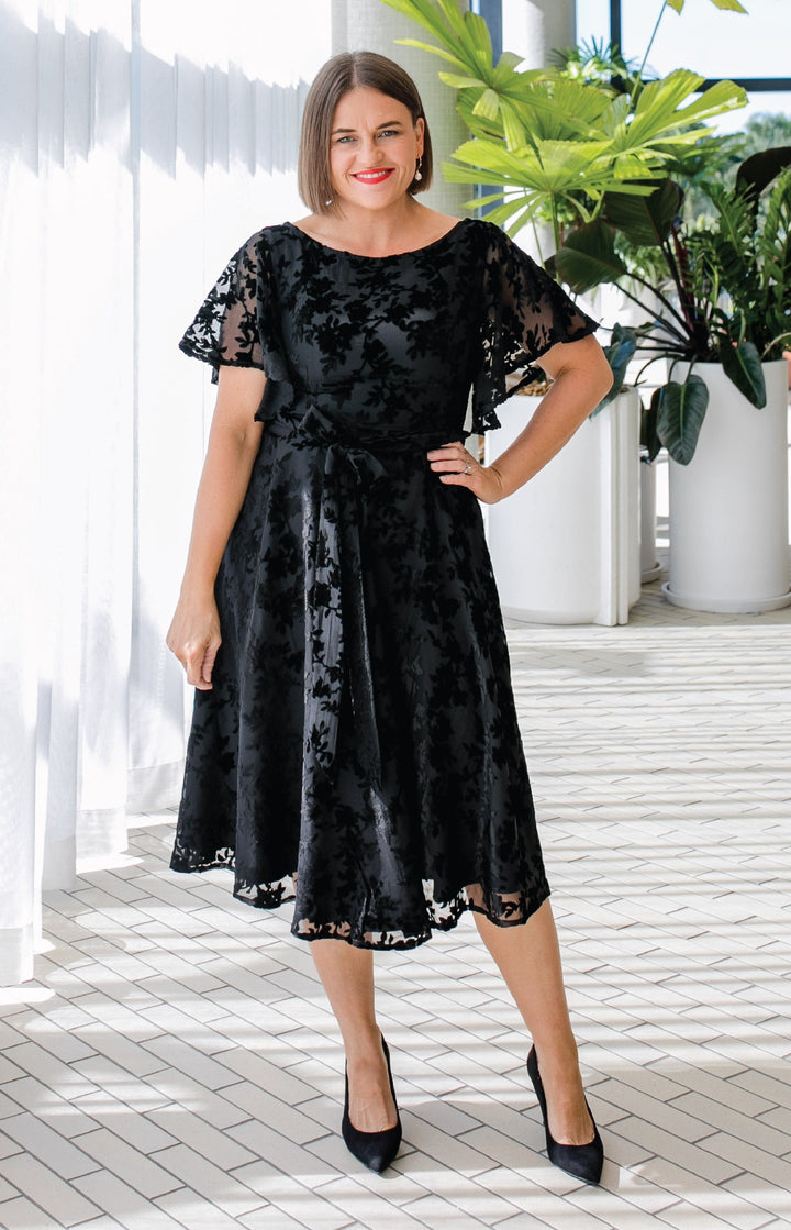 Evie Dress in black velvet