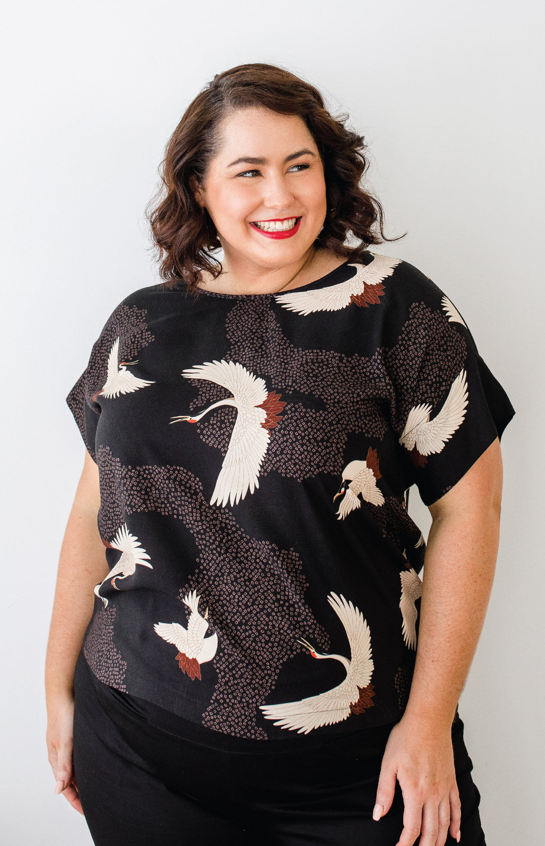 PRE-ORDER Poppy Top in poetry in motion black